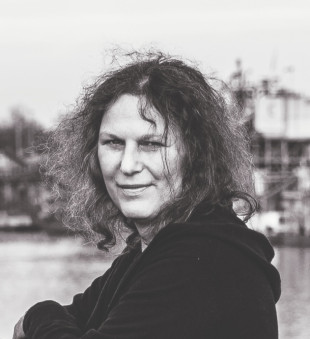 Miranda Valkenburg (bestuursvoorzitter)